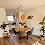 Feriehus Pura Vida - Sfeervol Met 3 Slaapkamers En Zonnige Tuin *