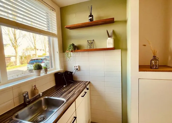 Pura Vida - Sfeervol Met 3 Slaapkamers En Zonnige Tuin