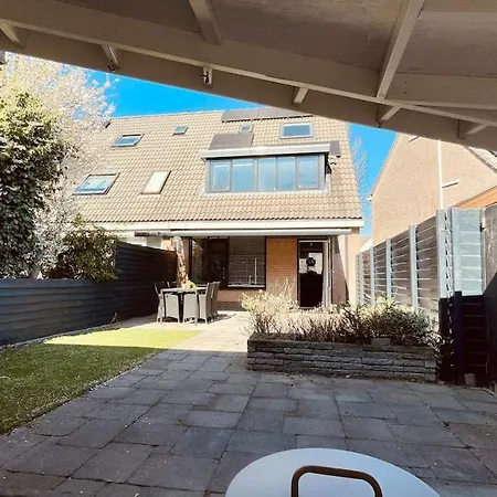 Pura Vida - Sfeervol Met 3 Slaapkamers En Zonnige Tuin كورينْخيم
